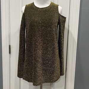 MICHAEL MICHAEL KORS
Printed Crew Neck Blouse w/ Tags